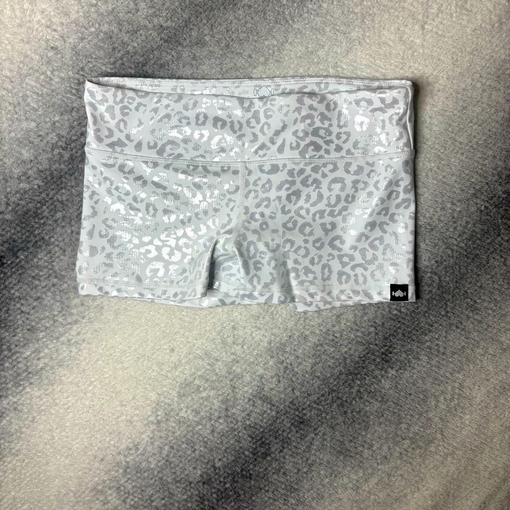WOD Bottoms High Preformance shorts size medium